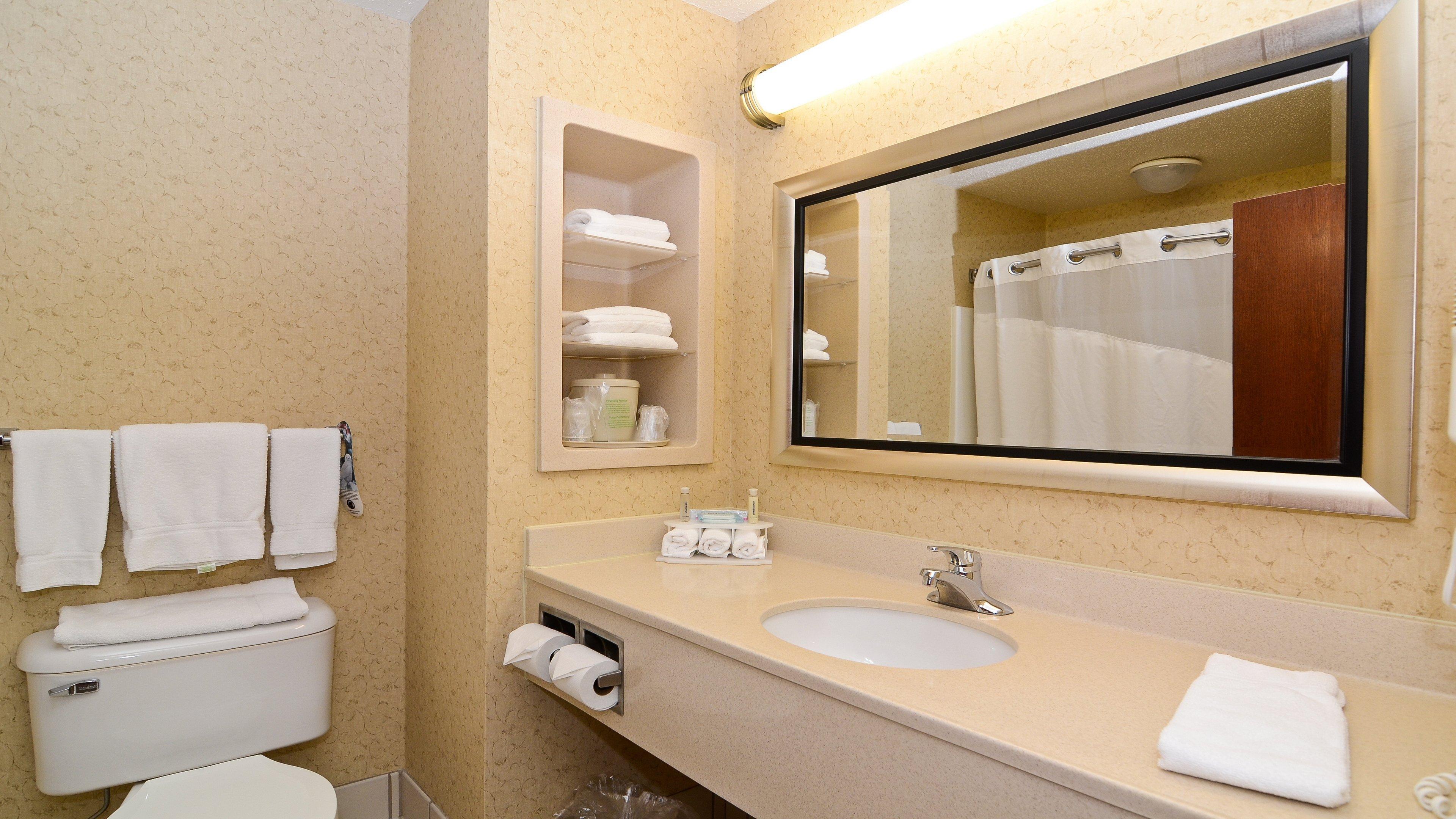Holiday Inn Express Hotel & Suites Fort Atkinson By Ihg Exteriör bild