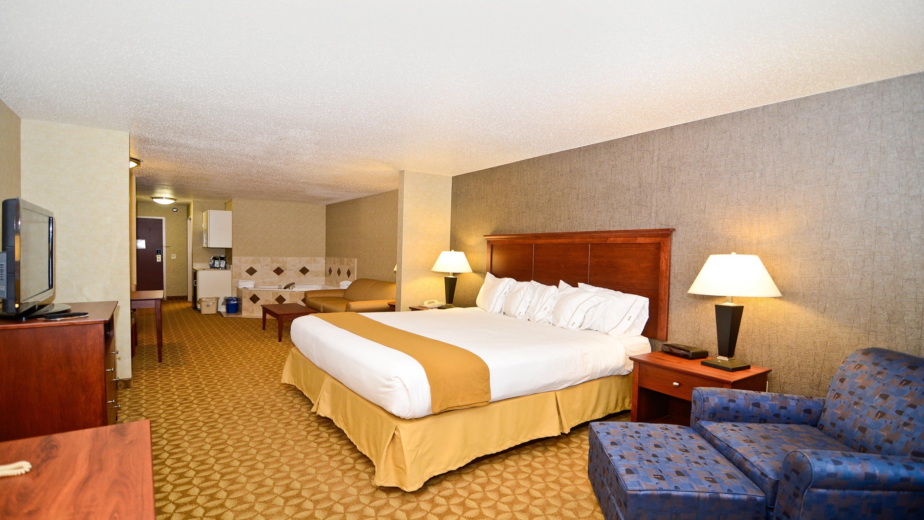 Holiday Inn Express Hotel & Suites Fort Atkinson By Ihg Exteriör bild